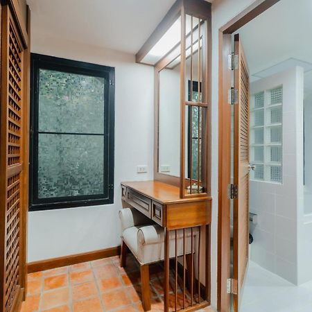 The Sands 2 Bedroom Apartment Naiharn Nai Harn Экстерьер фото