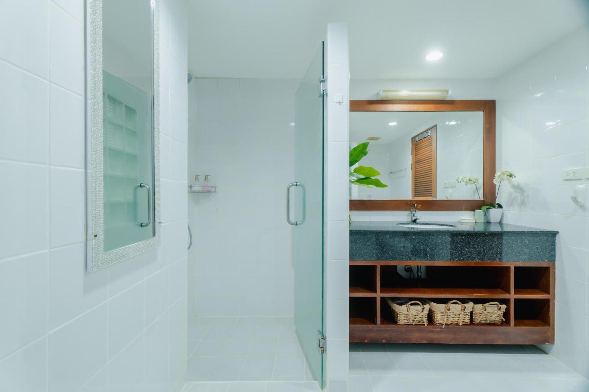 The Sands 2 Bedroom Apartment Naiharn Nai Harn Экстерьер фото